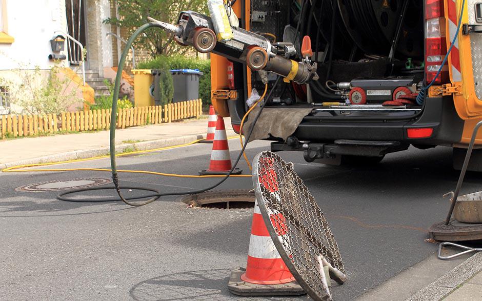 tarif plombier débouchage canalisation Thiais