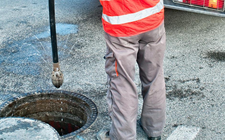 tarif plombier débouchage canalisation Thiais