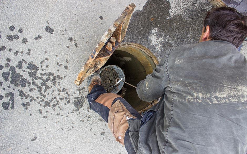 tarif plombier débouchage canalisation Thiais